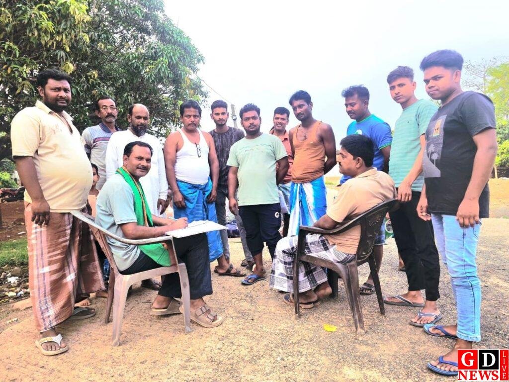 झामुमो का गांव स्तर पर संगठन मजबूत करने की कवायद, चेंगाडांगा में बनी बूथ कमेटी 7 img 20260503 wa00082058747102204582426