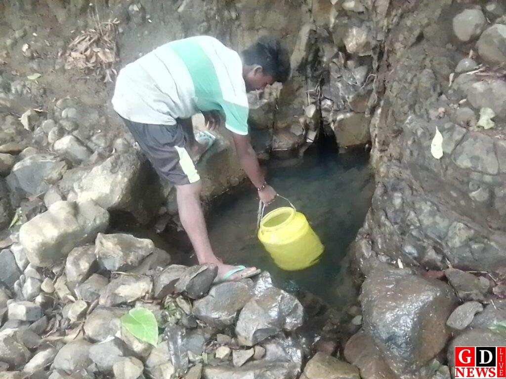 विकास की बाट जोहता मारगो पहाड़, बिजली-सड़क-पानी को तरसे ग्रामीण। 7 img 20260508 wa00121349313189543845811
