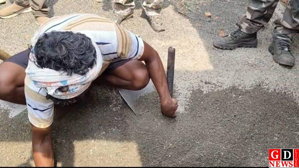 घरेलू विवाद में दर्दनाक वारदात, पति ने पत्नी व बेटी की हत्या कर आवास में दफनाया, खुदाई में शव बरामद। 8 img 20260521 wa00482999025390228254271