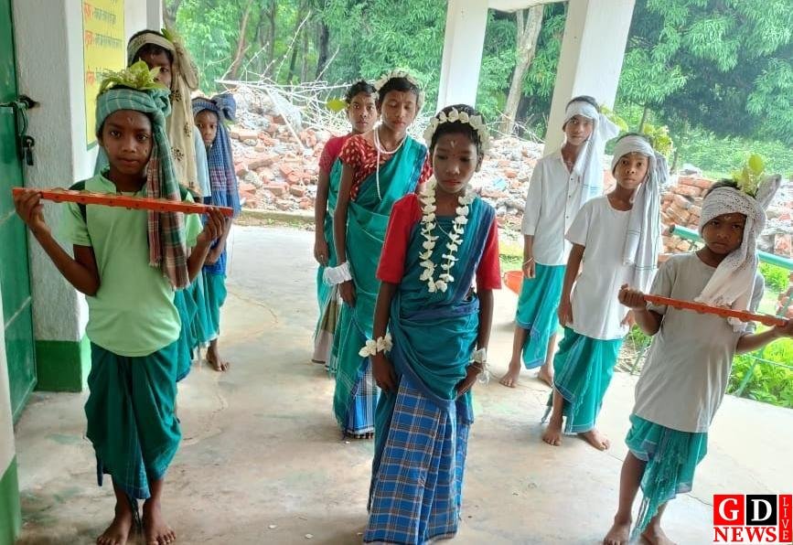 सरकारी स्कूलों में ‘समर उत्सव’, खेल-योग और रचनात्मक गतिविधियों से बच्चों ने दिखाया हुनर। 7 img 20260521 wa00584226481684299503007