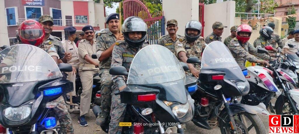 बकरीद को लेकर जिला प्रशासन अलर्ट, जिलेभर में फ्लैग मार्च व कड़ी सुरक्षा व्यवस्था 7 img 20260527 wa0029518527729472688060