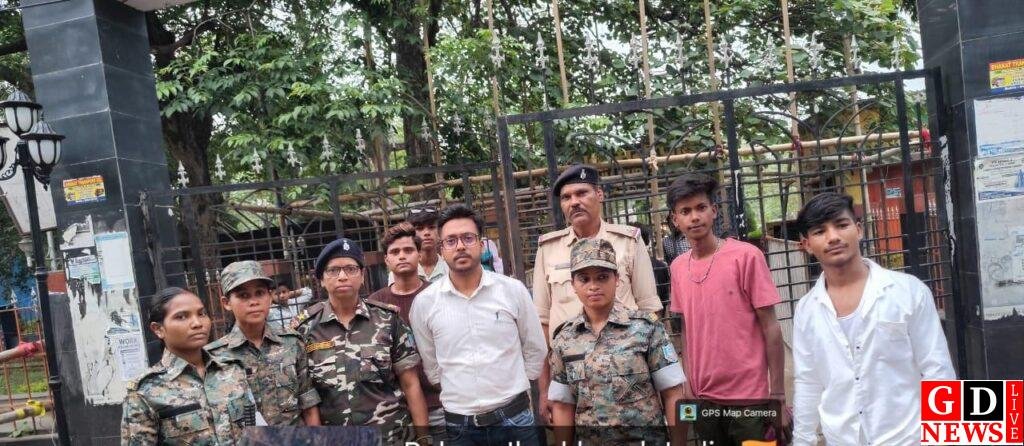 ईद-उल-अजहा के दूसरे दिन भी रहा शांतिपूर्ण माहौल, सभी मस्जिदों में अदा हुई जुम्मे की नमाज, सुरक्षा व्यवस्था रही कड़ी। 7 img 20260529 wa00067338066369127458713
