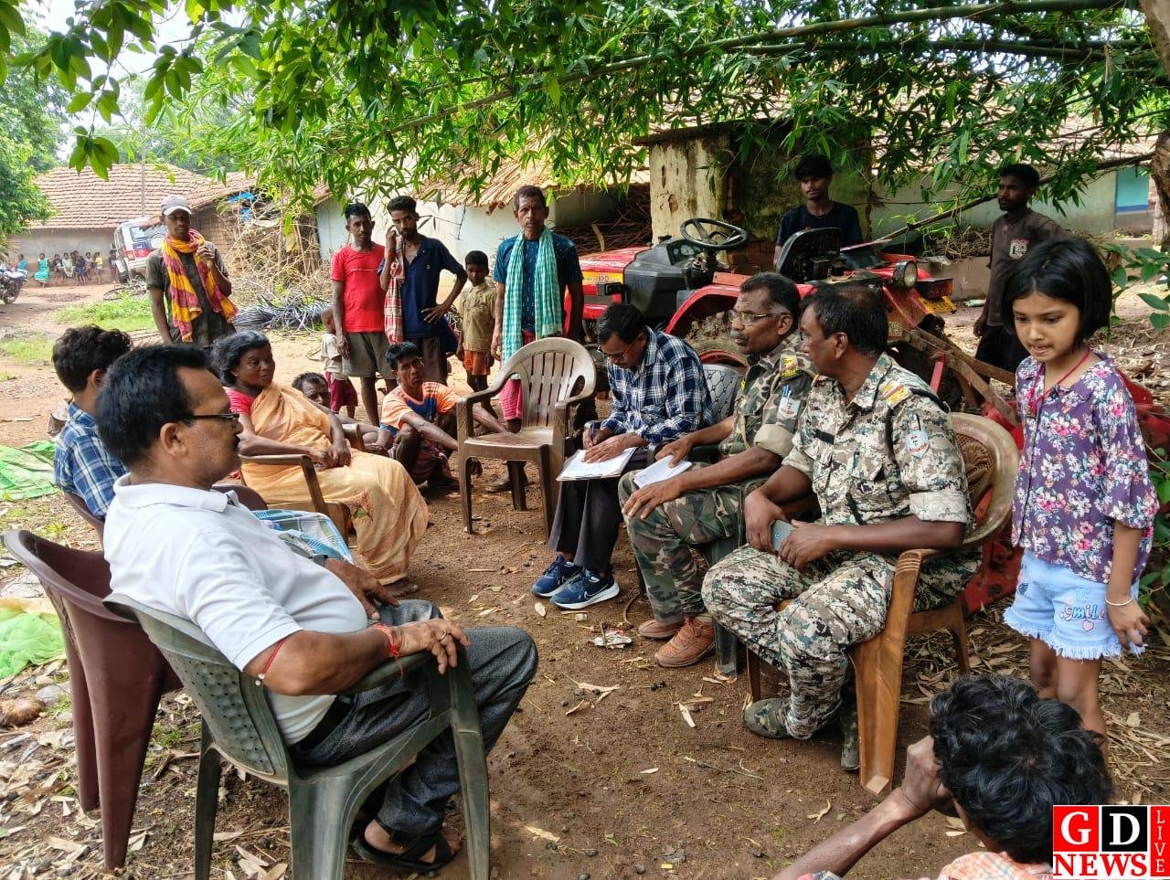 मिर्गी का दौरा बना काल, ट्रैक्टर से गिरने पर ग्राम प्रधान मानू बेसरा की मौत