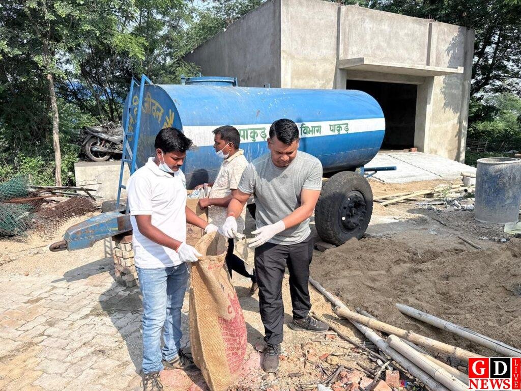 विश्व पर्यावरण दिवस: वन विभाग का पांच दिवसीय अभियान शुरू, अधिकारी साइकिल-टोटो से पहुंचे दफ्तर. 9 img 20260601 wa00196745818737657918091