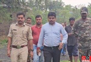 आंधी का कहर, दर्जनों घर तबाह, बिजली पोल गिरे, अंतर्राज्यीय सड़क घंटों जाम। 7 img 20260604 wa00111578034486336407286
