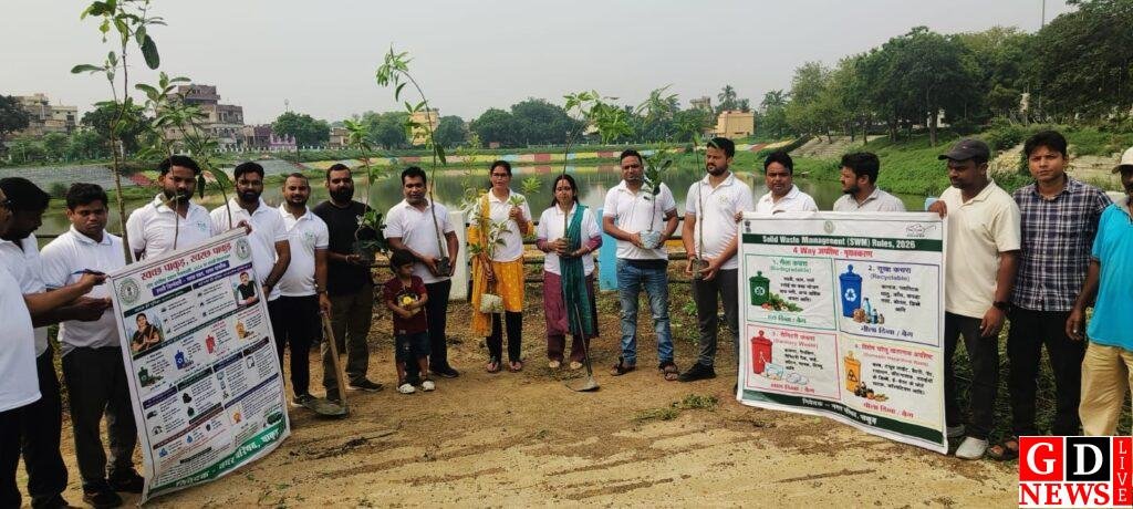 नगर अध्यक्ष के नेतृत्व में स्वच्छता और हरियाली को लेकर चला अभियान, स्वच्छ पाकुड़ का लिया संकल्प 7 img 20260612 wa00081784024512463338335