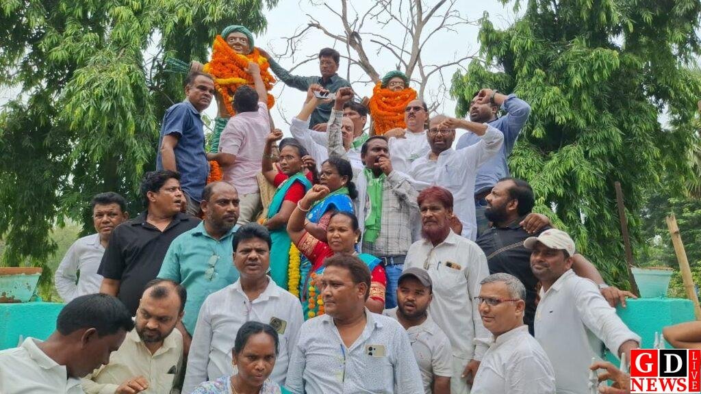 हूल दिवस पर गूंजा शहीदों का जयघोष, झामुमो ने सिदो-कान्हू को किया नमन 8 img 20260630 wa00543336138876868453036
