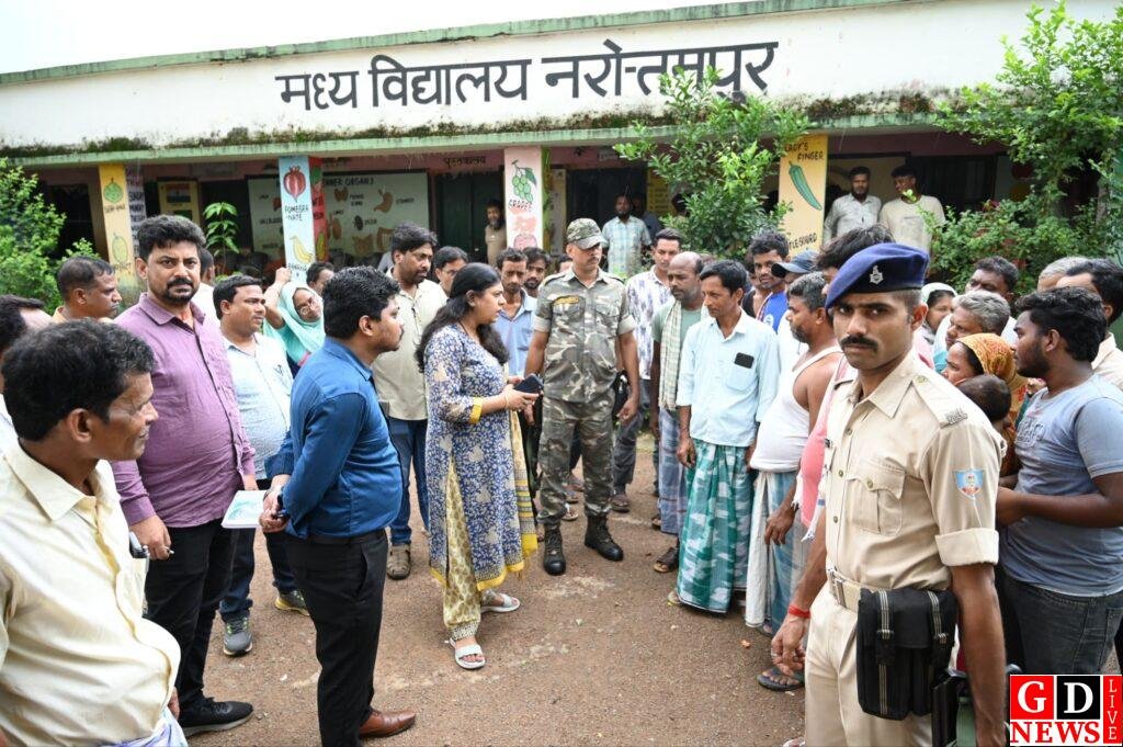 23 से 25 जुलाई तक चलेगा घर-घर सत्यापन अभियान, छूटे पात्र मतदाताओं को सूची में जोड़ने के लिए लगेंगे विशेष कैंप 7 img 20260722 wa0021283947498286010755