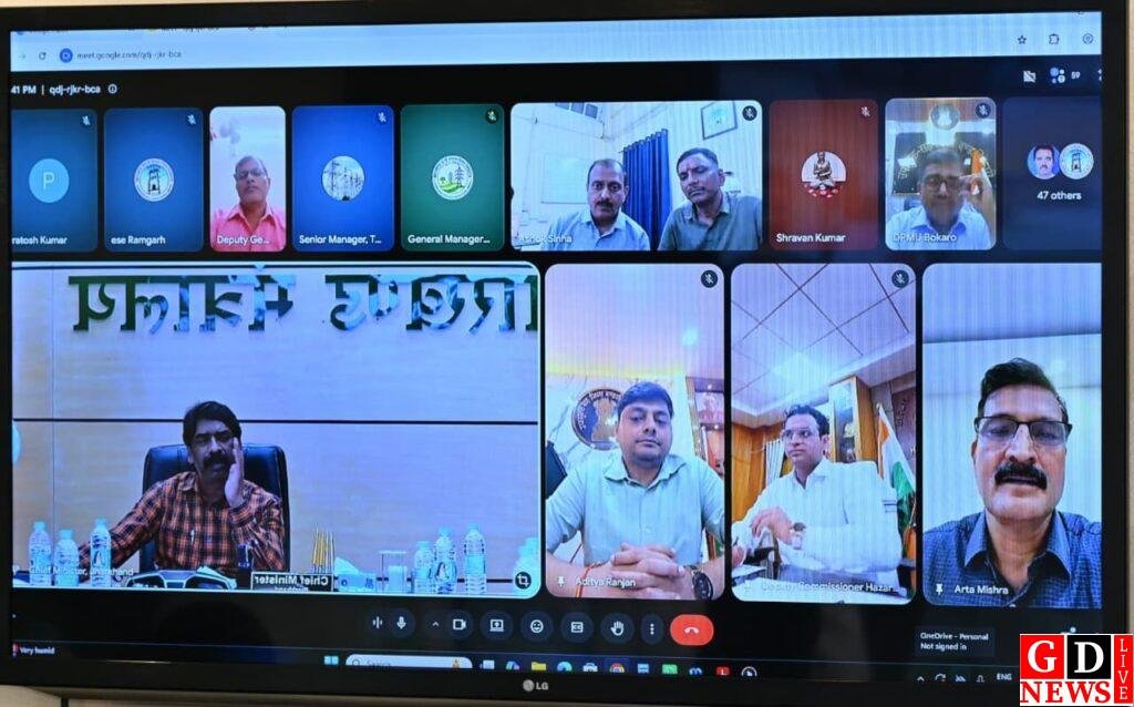 24 घंटे बिजली, 24 घंटे में बदलेगा जला ट्रांसफार्मर; पात्र उपभोक्ताओं को 200 यूनिट मुफ्त बिजली सुनिश्चित करने के निर्देश। 8 img 20260729 wa00227988596317883330812