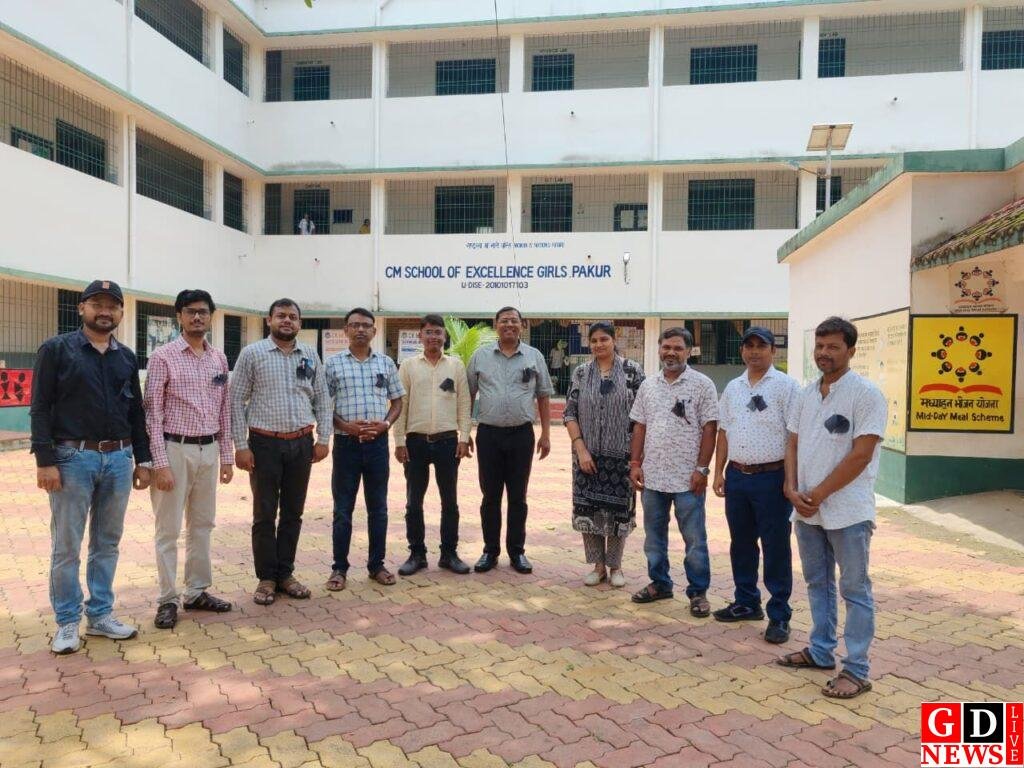 शिक्षकों का काला बिल्ला लगाकर विरोध प्रदर्शन, एमएसीपी लागू करने की मांग। 8 img 20260801 wa00357792620079842459816