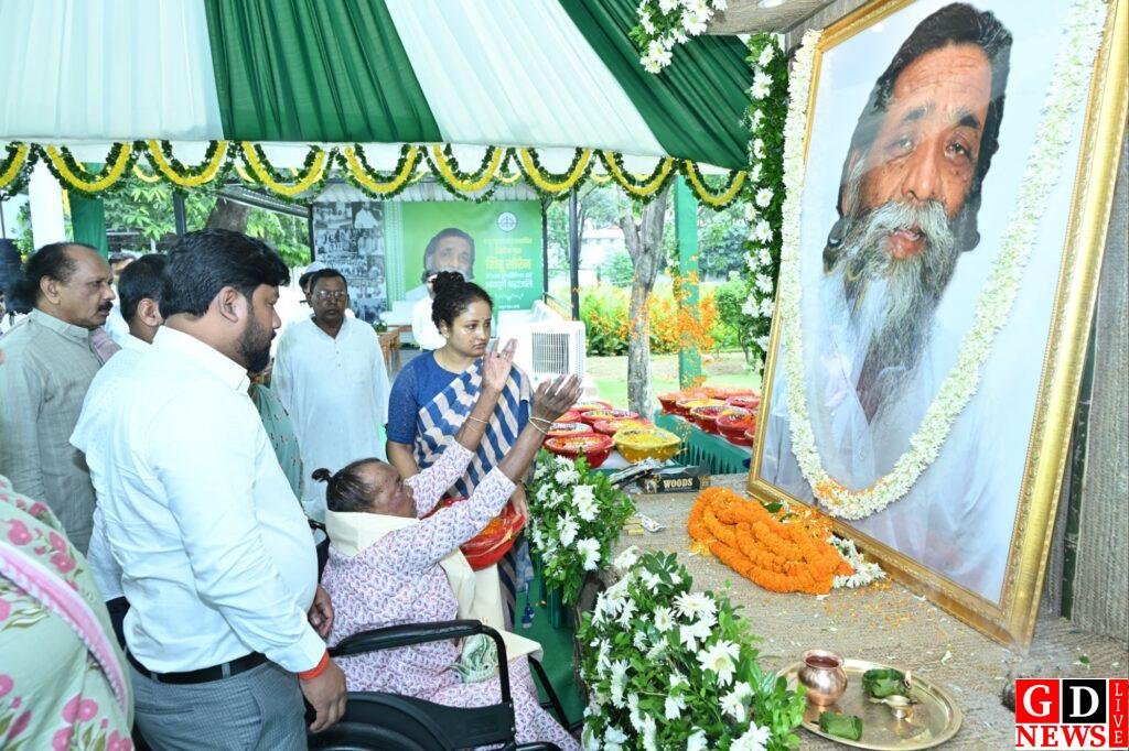 शिबू सोरेन की पहली पुण्यतिथि पर भावुक हुए सीएम हेमंत, बोले- बाबा का संघर्ष और विचार हमेशा अमर रहेंगे। 8 img 20260804 wa00082122049398110063705