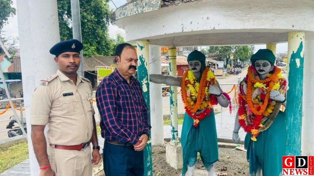 जल-जंगल-जमीन की लड़ाई के नायकों को नमन, पाकुड़िया में गूंजा सिद्धू-कान्हू का जयगान। 8 img 20260809 wa00171216245921110359849