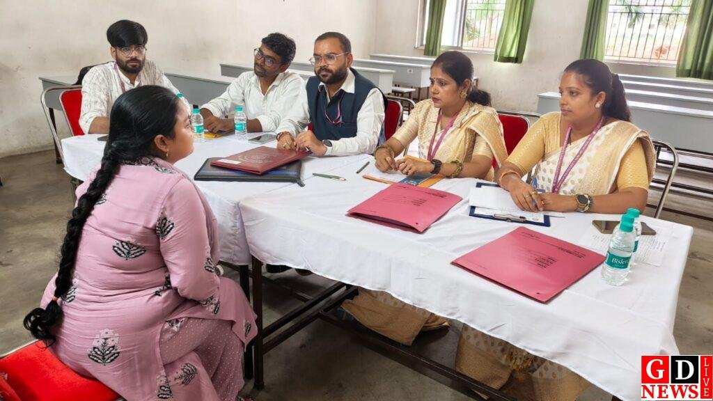 राधा गोविन्द विश्वविद्यालय में प्रशासनिक, शिक्षण एवं गैर-शिक्षण कर्मचारियों की नियुक्ति हेतु साक्षात्कार का आयोजन 8 img 20260823 wa01546359761004448553833