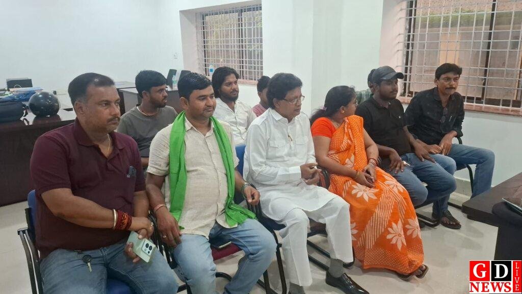 ईद-उल-मिलादुन्नबी को लेकर शांति समिति की बैठक, सौहार्दपूर्ण माहौल में पर्व मनाने पर जोर 7 img 20260825 wa00733790986169678023797