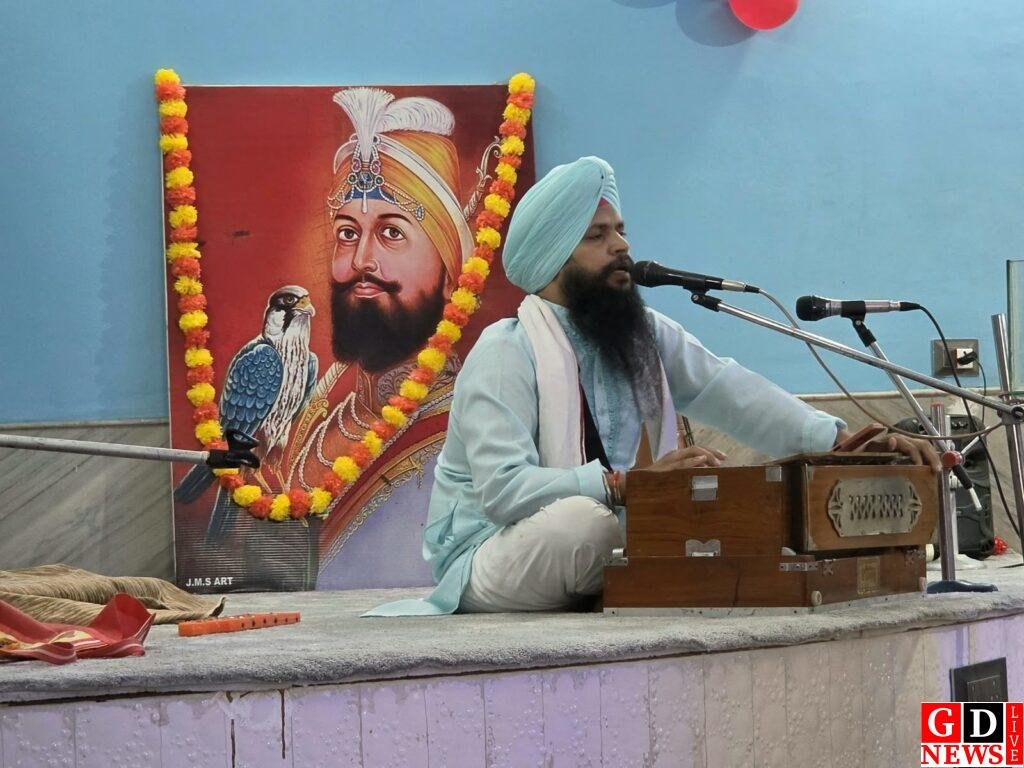 गुरु की बाणी से रोशन हुआ गुरुद्वारा, श्रद्धा और उल्लास के साथ संगत ने मनाया पहला प्रकाश उत्सव। 9 img 20260912 wa00043077585614903446616