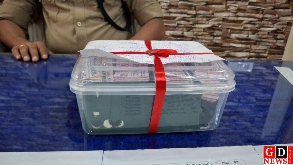 अवैध लॉटरी का खेल बेनकाब, एसआईटी की छापेमारी में टिकटों के साथ आरोपी गिरफ्तार 7 img 20260913 wa00164445973867748219920