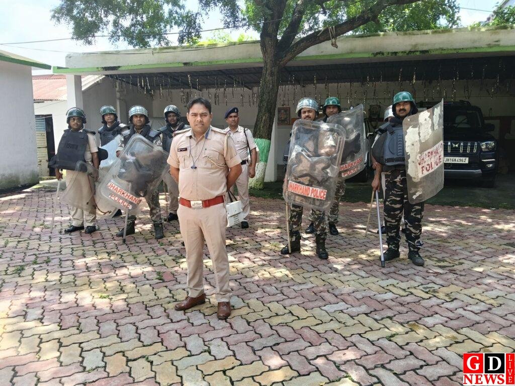 गणेश उत्सव में सुरक्षा चाक-चौबंद, पंडालों से चौक-चौराहों तक पुलिस का पहरा। 7 img 20260914 wa00191499218685327384987