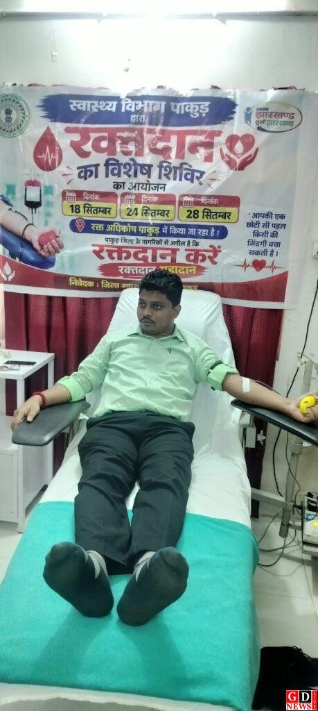 रक्तदान के लिए खुद आगे आईं डीसी मेघा भारद्वाज, बोलीं- एक यूनिट रक्त किसी की जिंदगी बचा सकता है। 8 img 20260924 wa00155159894135068403766