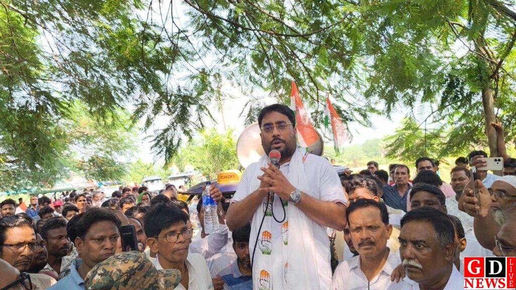 मतदाता सूची पर डॉ. तनवीर आलम का सवालों से प्रहार, पाकुड़ में कांग्रेस का प्रदर्शन 7 img 20260928 wa00606723014830267381785