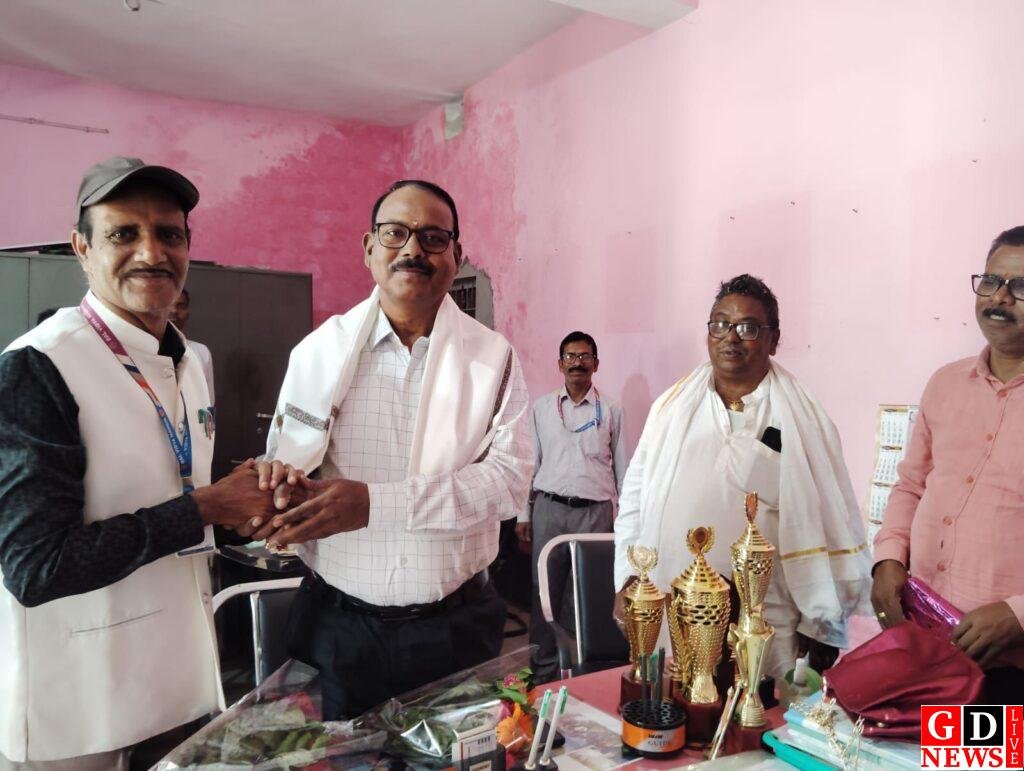 बाल विद्या मंदिर, आरा में सीसीएल कुजू क्षेत्र के महाप्रबंधक राजीव कुमार सिन्हा ने किया दौरा, विद्यालय परिवार ने किया भव्य स्वागत 8 IMG 20261024 WA0125